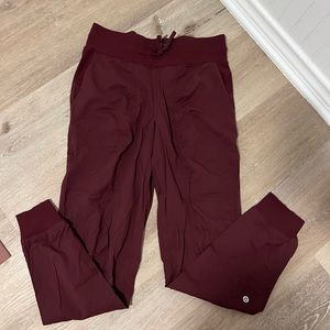 lululemon Dance Studio Mid-Rise Jogger *Full Length